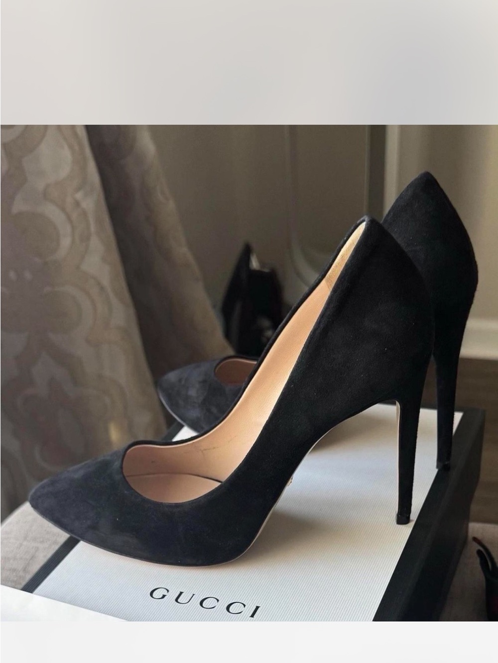 Gucci Sylvia Black Suede Pumps with Removable Bow